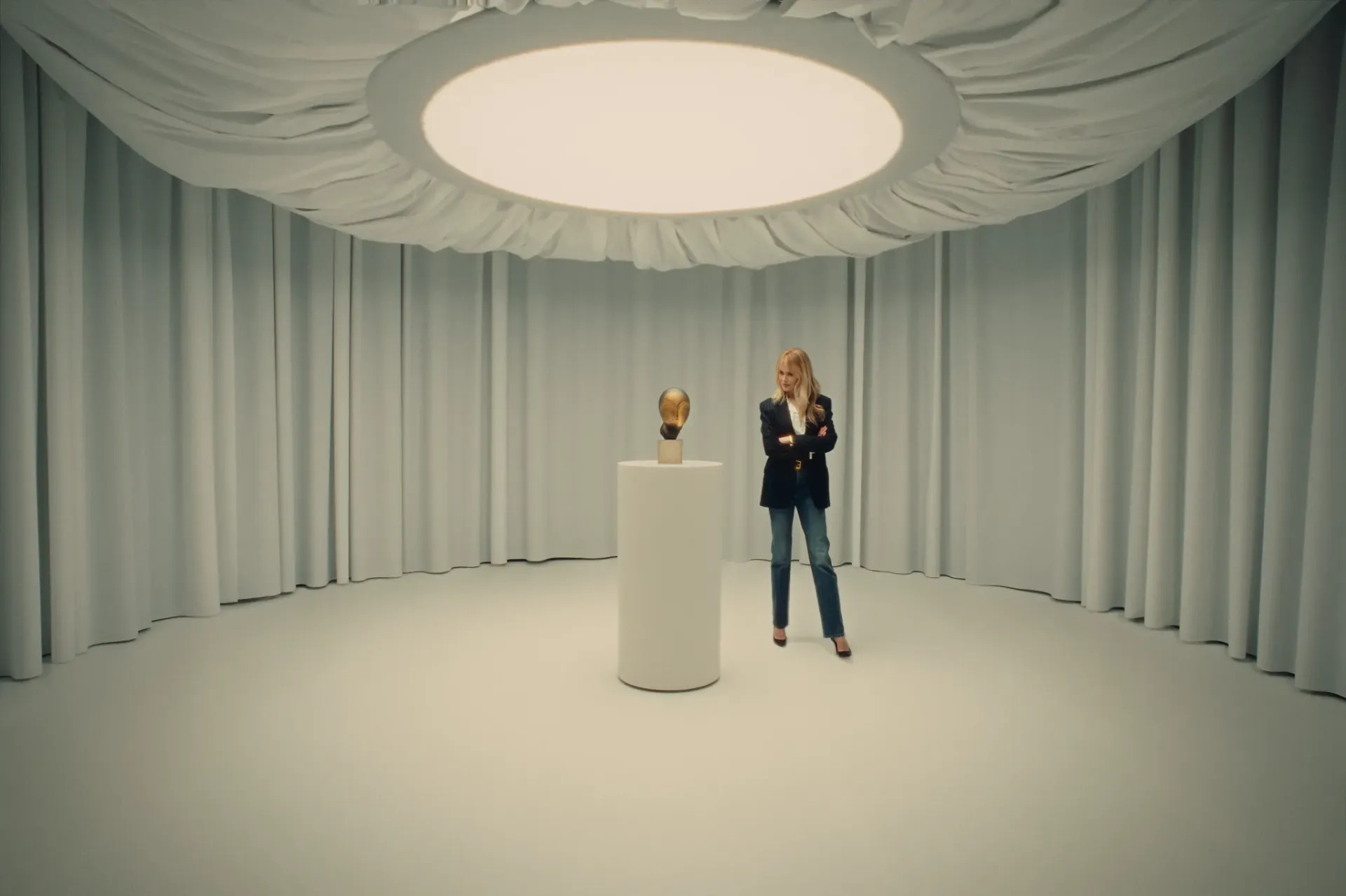Nicole Kidman with Constantin Brancusi’s Danaïde (ca. 1913). Photo: Hunter Abrams, courtesy of Christie’s.